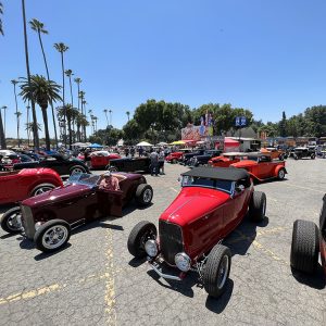 LA Roadsters Car Show and Swap Meet